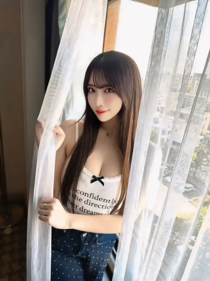 台北外送茶-黑木芽依