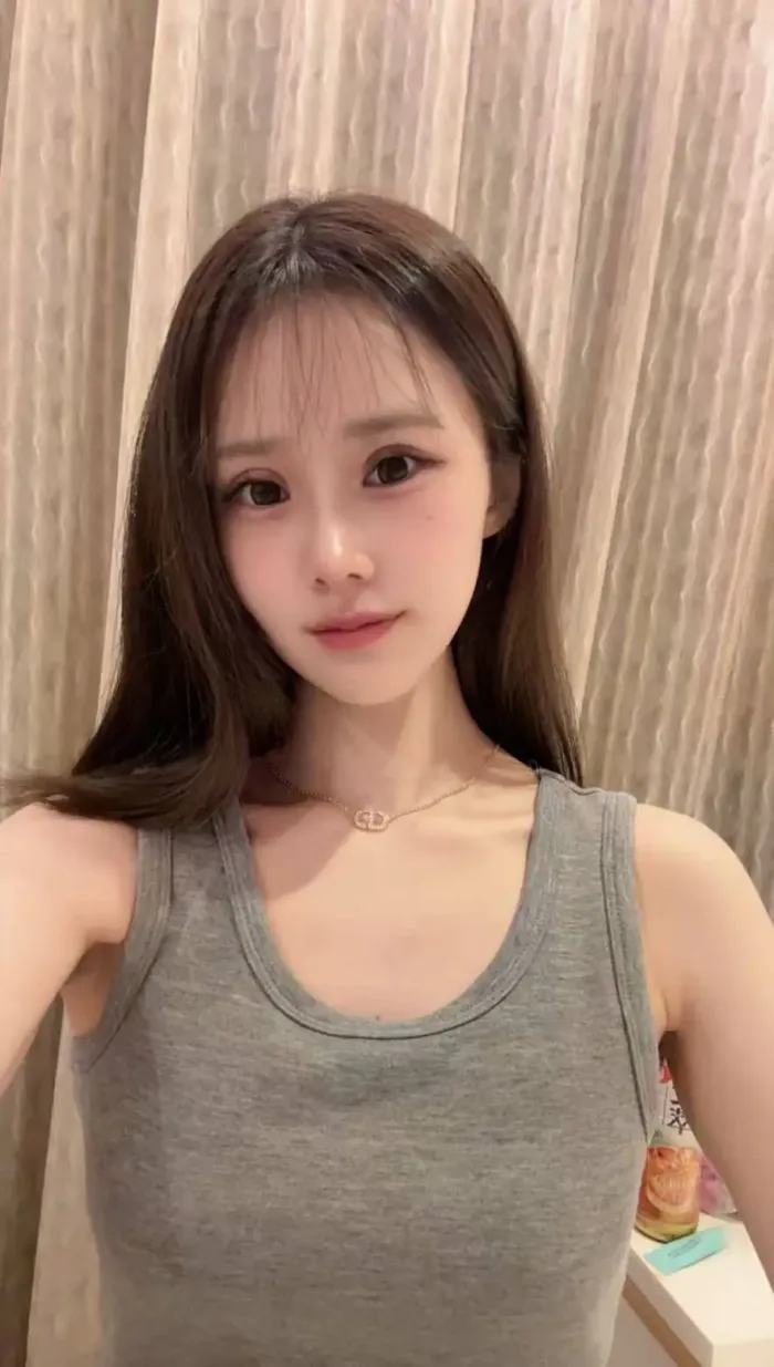 台北定點茶-小森綾香